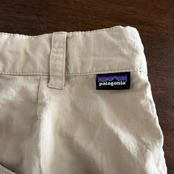 Patagonia Boys Trail Shorts Khaki Size XL 14-16 Nylon Adjustable Waist - Picture 8 of 9
